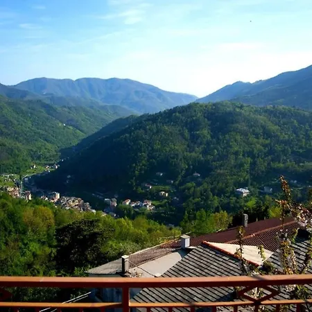 Hébergement de vacances Panoramahaus Zwischen Den Cinque Terre Und Portofino By Interhome